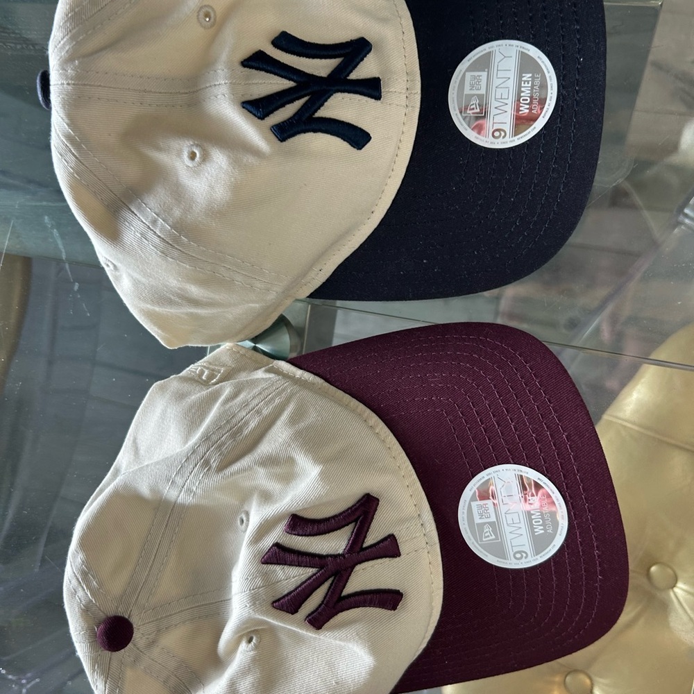 New Era Aritzia New York Yankees hats NWT - Picture 4 of 7